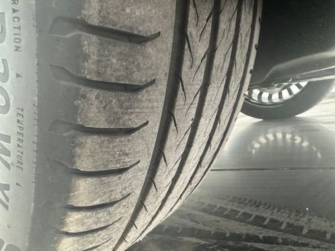 Used 2026 Mercedes-Benz GLC 300 4MATIC image 11