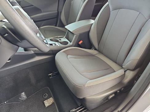 Certified 2025 Subaru Crosstrek 2.5i Premium AWD/4WD image 15