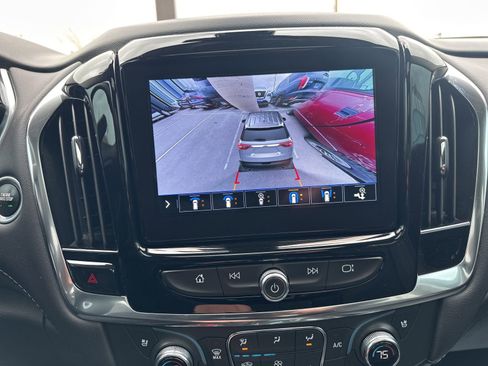 Used 2021 Chevrolet Traverse High Country FWD image 62