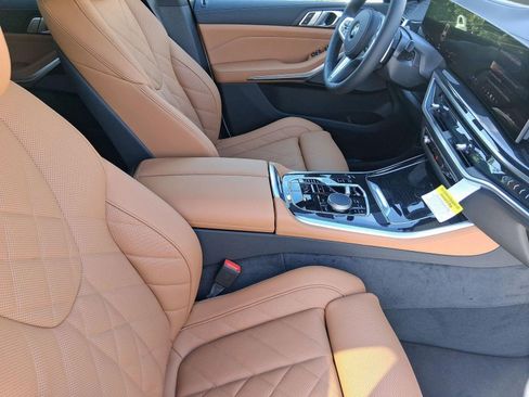 Used 2026 BMW X5 sDrive40i w/ M Sport Package image 29
