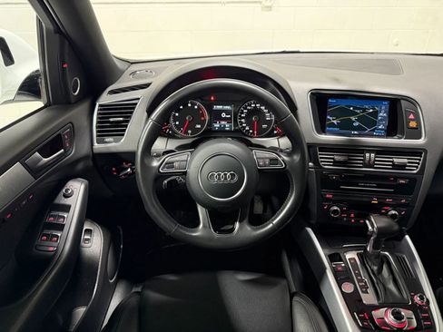 Used 2017 Audi Q5 2.0T Premium Plus w/ Technology Package AWD/4WD image 26