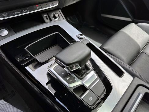 Used 2022 Audi Q5 2.0T Premium Plus image 27