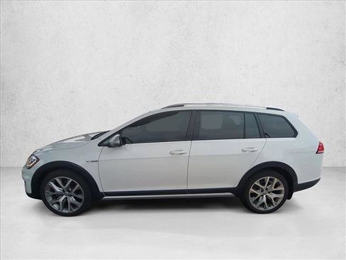 Used 2018 Volkswagen Golf Alltrack SEL image 8