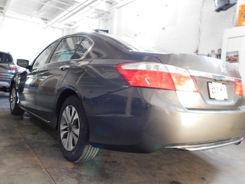 Used 2013 Honda Accord LX image 4