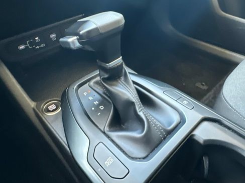 Used 2025 Kia K4 FWD image 23