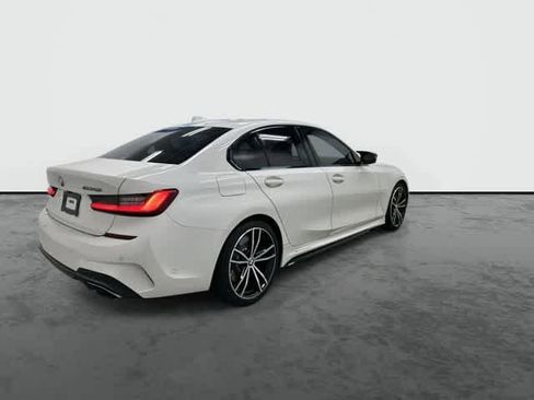 Used 2020 BMW M340i RWD image 4