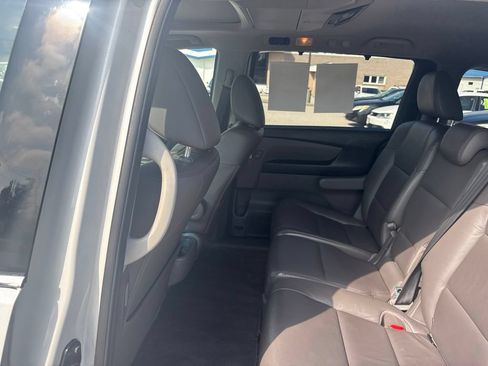 Used 2013 Honda Odyssey Touring image 21