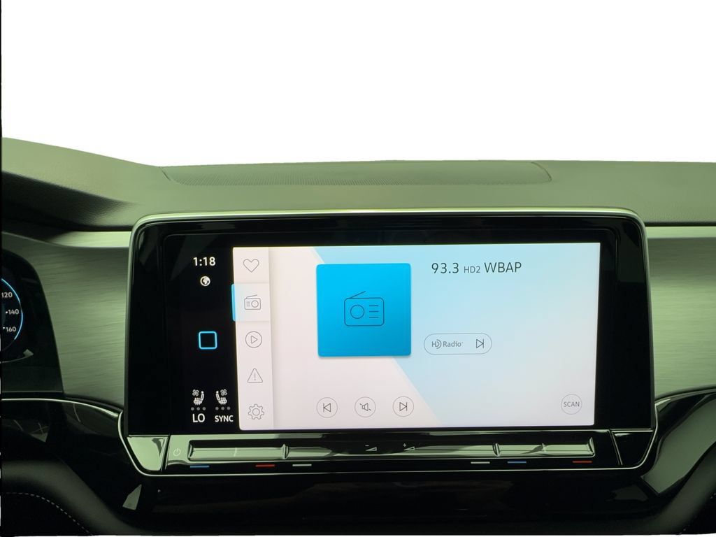 Used 2024 Volkswagen Atlas Cross Sport SE FWD image 51