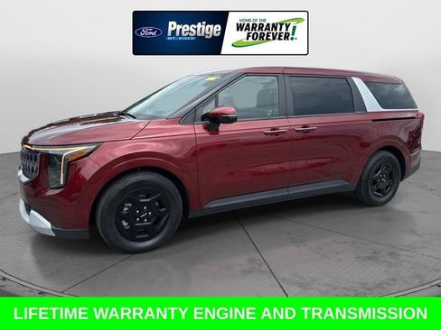 Used 2025 Kia Carnival FWD image 8