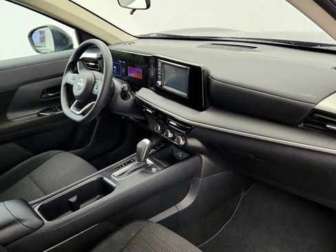 Used 2025 Nissan Kicks S FWD image 22