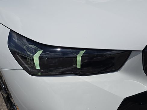 New 2026 BMW 530i xDrive w/ M Sport Package image 7