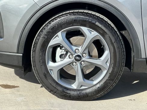 Used 2025 Ford Escape ST-Line image 37