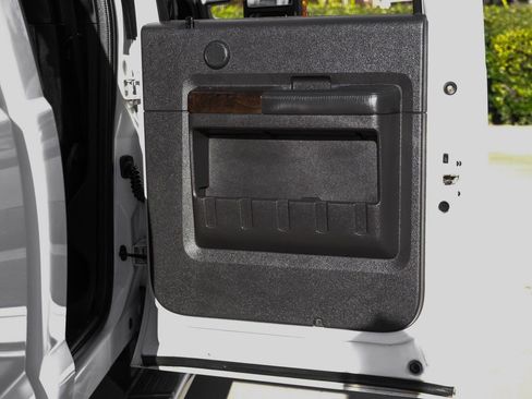 Used 2014 Ford F250 Platinum w/ FX4 Off-Road Package image 41