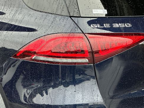 Certified 2022 Mercedes-Benz GLE 350 w/ Premium Package image 13