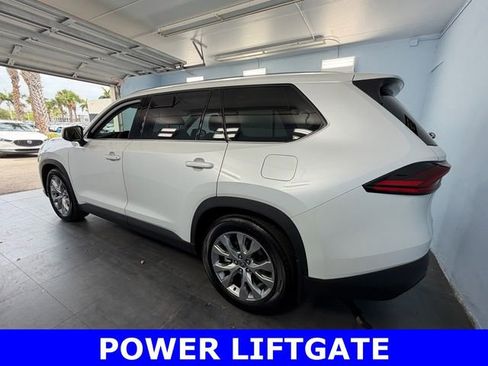 Used 2026 Toyota Grand Highlander AWD image 7
