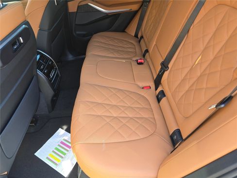 New 2026 BMW X5 xDrive50e w/ Climate Comfort Package image 16