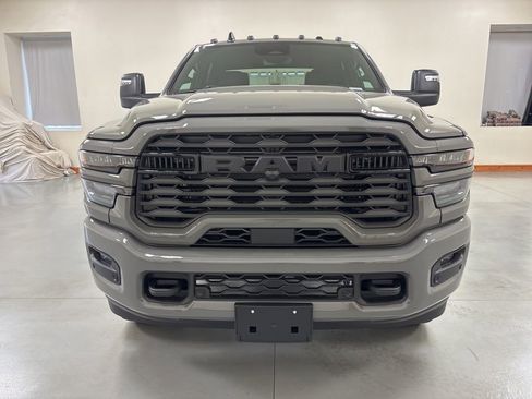 New 2026 RAM 2500 Big Horn AWD/4WD image 3