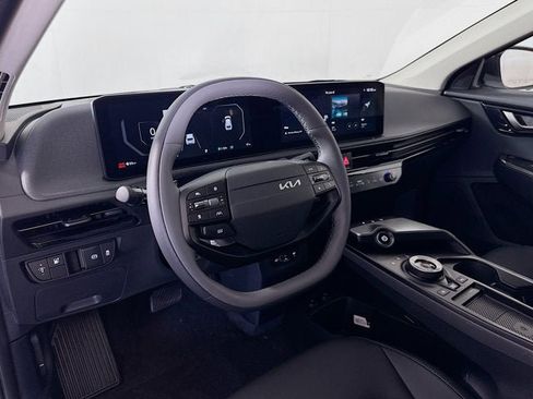 New 2025 Kia EV6 Light w/ Light LR Technology Package image 11