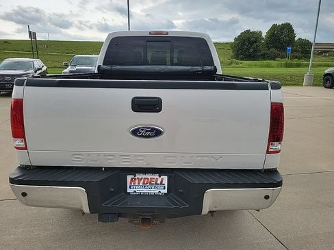 Used 2012 Ford F250 Lariat w/ Chrome Pkg AWD/4WD image 4