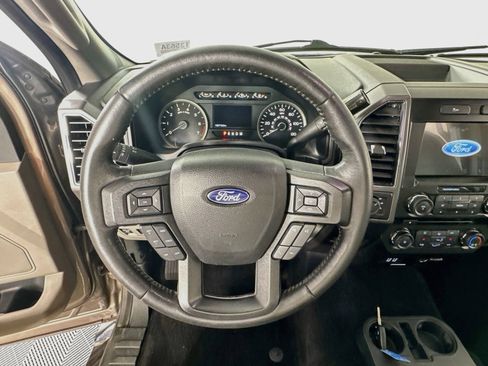 Used 2018 Ford F150 XLT w/ Equipment Group 302A Luxury AWD/4WD image 13