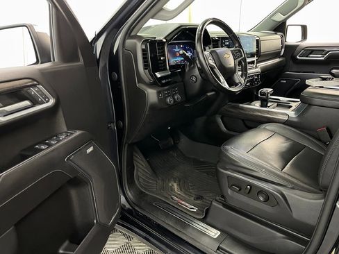 Certified 2022 Chevrolet Silverado 1500 LTZ w/ LTZ Premium Package image 27