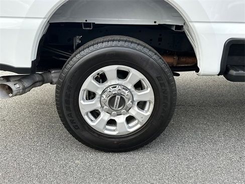 Certified 2023 Ford F250 XLT image 17