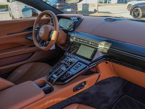 New 2026 Aston Martin V8 Vantage Roadster image 35