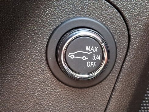 Used 2019 GMC Acadia SLE w/ Driver Alert Package I AWD/4WD image 26