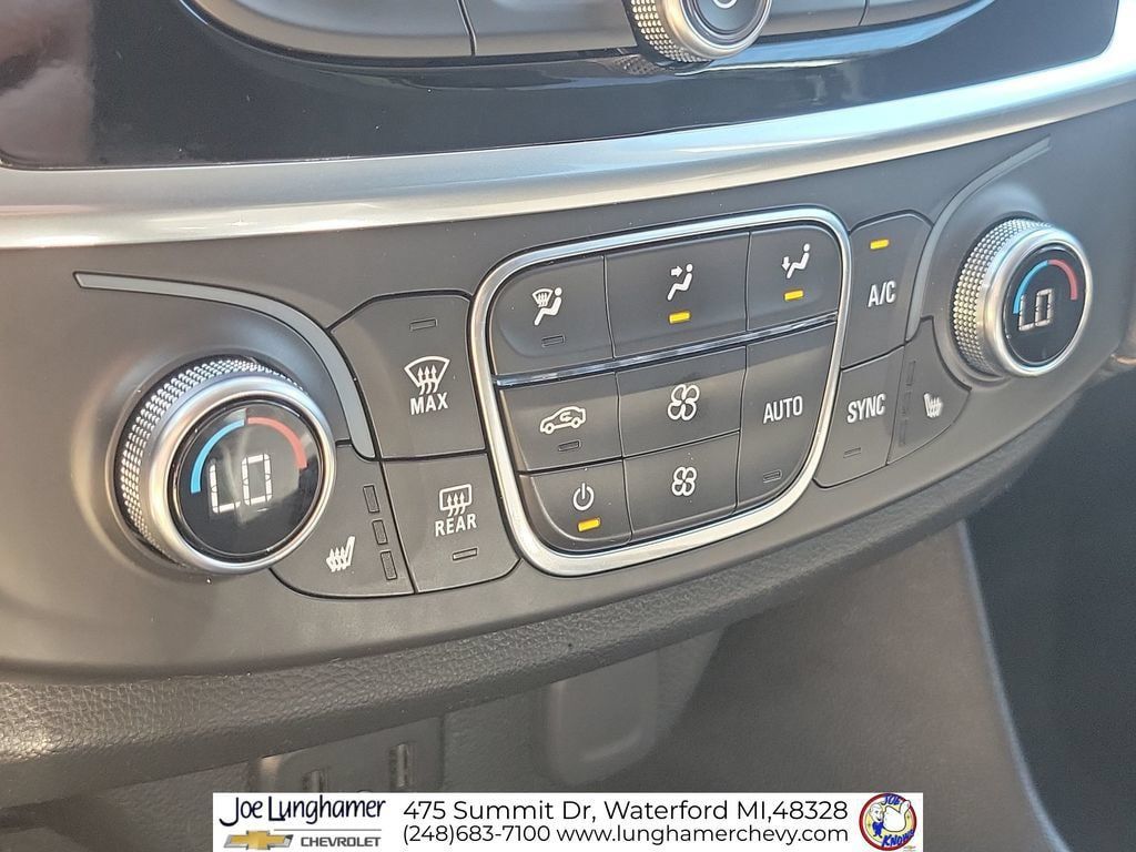 Certified 2020 Chevrolet Traverse LT FWD image 12