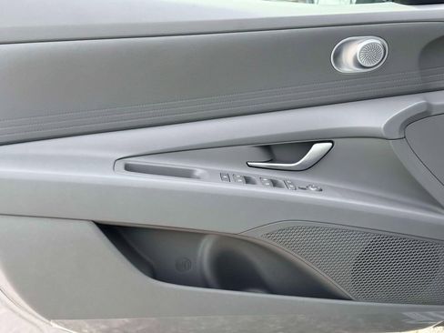 New 2026 Hyundai Elantra Blue image 14