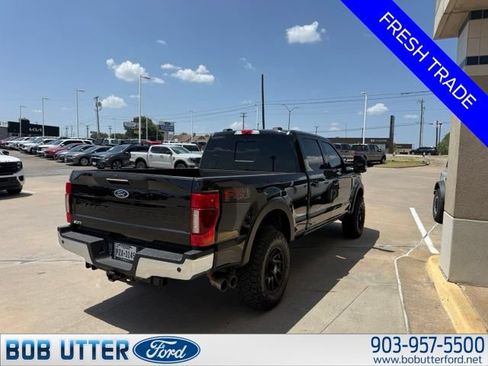 Certified 2020 Ford F250 Lariat w/ Lariat Ultimate Package AWD/4WD image 4