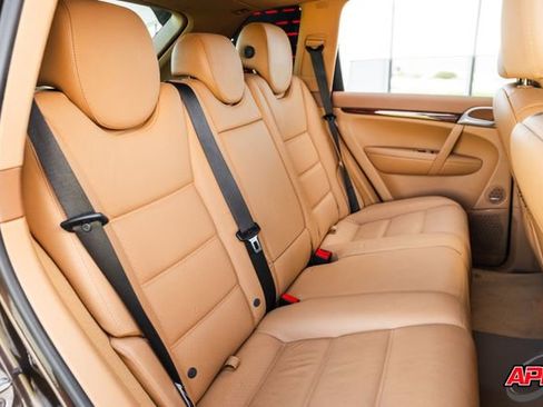Used 2009 Porsche Cayenne image 79