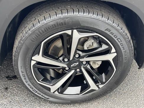 Used 2021 Chevrolet TrailBlazer RS w/ Sun and Liftgate Package image 28