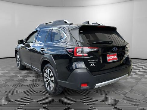 Used 2023 Subaru Outback Touring XT AWD/4WD image 6