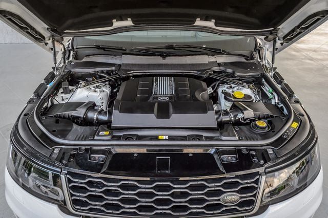 Used 2018 Land Rover Range Rover Sport Supercharged AWD/4WD image 18