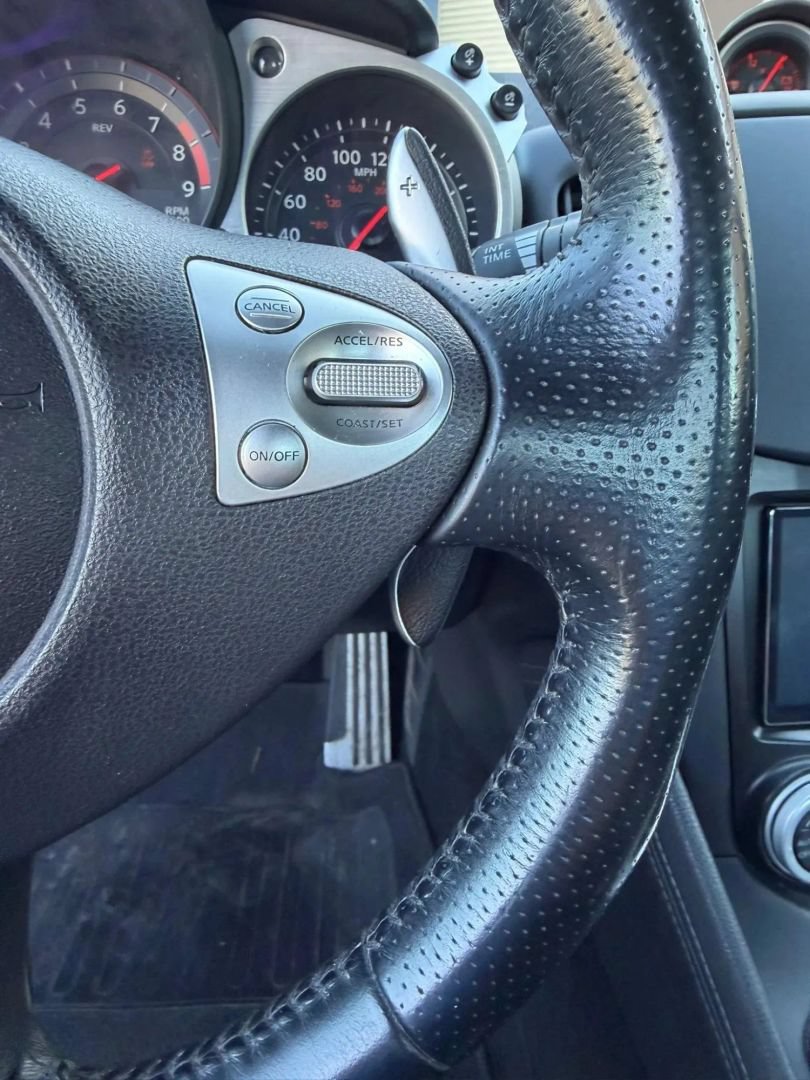 Used 2014 Nissan 370Z Touring w/ Sport Package RWD image 18