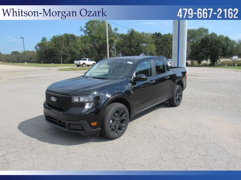 New 2025 Ford Maverick XLT w/ Equipment Group 301A image 3