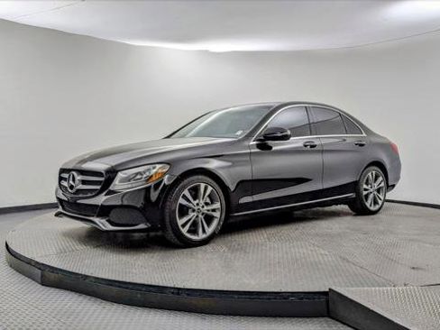 Used 2018 Mercedes-Benz C 300 Sedan w/ Premium Package image 2