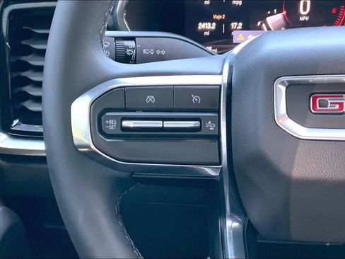 Used 2026 GMC Canyon Elevation w/ Convenience Package image 23