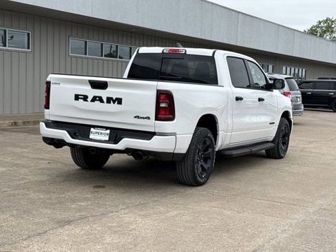 New 2026 RAM 1500 Express AWD/4WD image 3