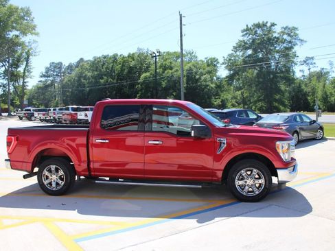 Used 2021 Ford F150 XLT w/ Equipment Group 302A High RWD image 2