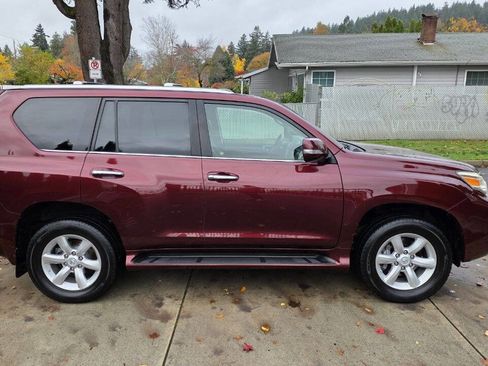 Used 2010 Lexus GX 460 image 4