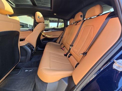 Used 2022 BMW X4 xDrive30i w/ Premium Package Essential image 19