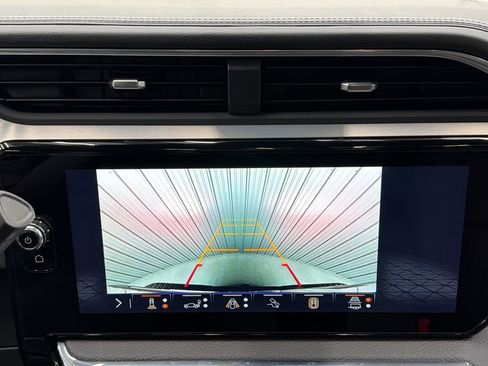 Used 2025 GMC Sierra 3500 Denali w/ Denali Reserve Package image 23