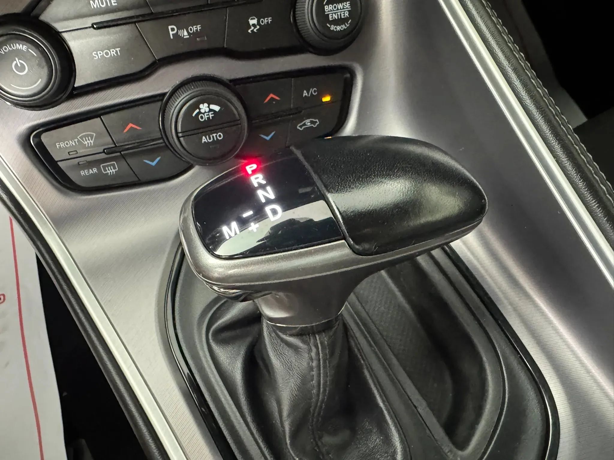 Used 2020 Dodge Challenger R/T RWD image 21