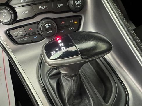 Used 2020 Dodge Challenger R/T RWD image 21