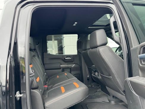 Used 2022 GMC Sierra 1500 AT4 w/ AT4 Premium Package AWD/4WD image 13