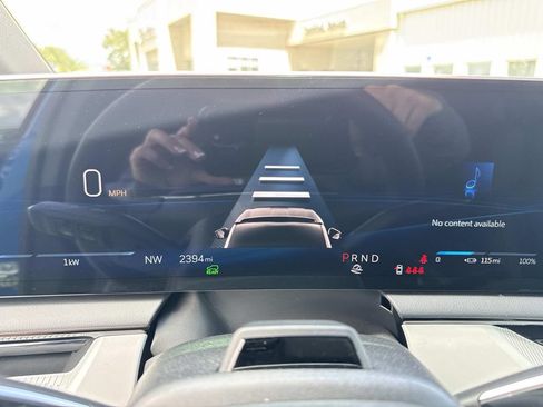 New 2025 Cadillac Optiq Luxury 2 AWD/4WD image 27