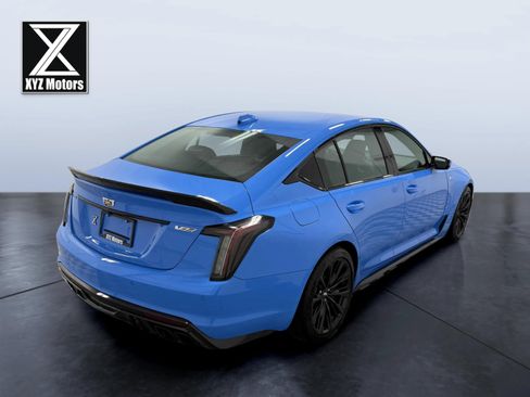 Used 2022 Cadillac CT5 V Blackwing w/ Carbon Fiber Package 2 RWD image 6