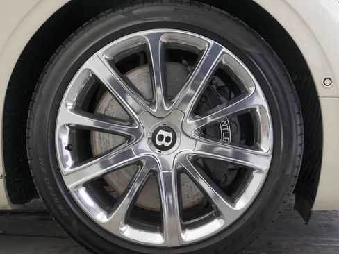 Used 2023 Bentley Continental GT Azure image 63